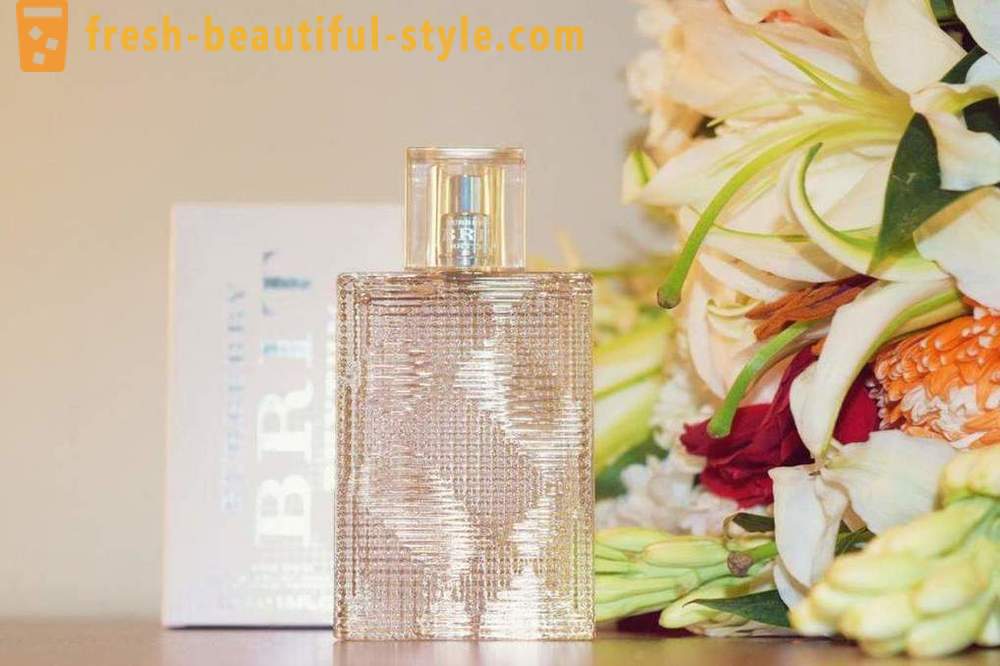 Perfume Burberry: Kirjeldus maitse, eriti tüübid ja klientide ülevaateid