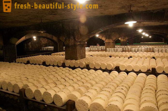 Tootmisprotsessi Prantsuse Roqueforti juust vana retseptid
