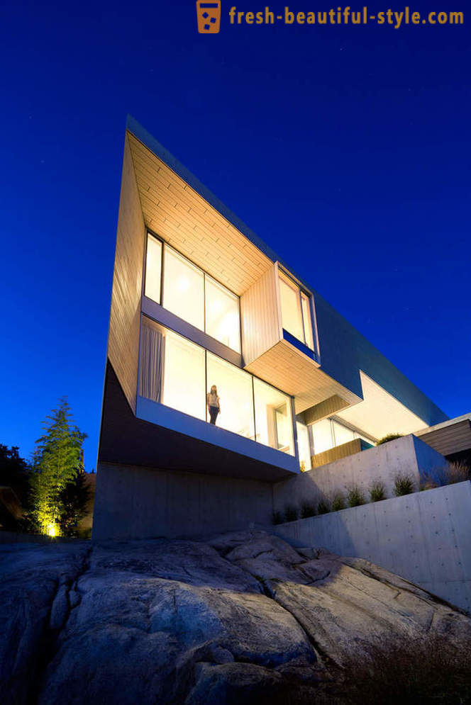 Arhitektuur ja maja sisemust ookeani West Vancouver