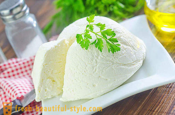 10 praktilisi näpunäiteid, kuidas süüa juustu ja mitte paksuks