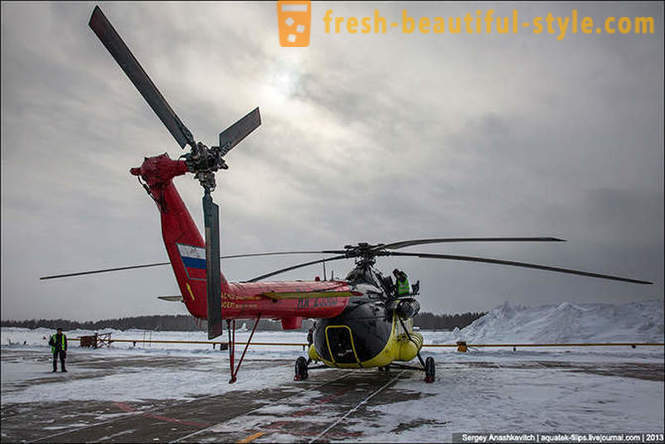 Lendamine helikopteriga Mi-8 lumel Surgut