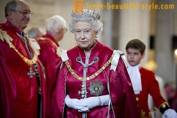 15 rikkamaid monarhide maailma