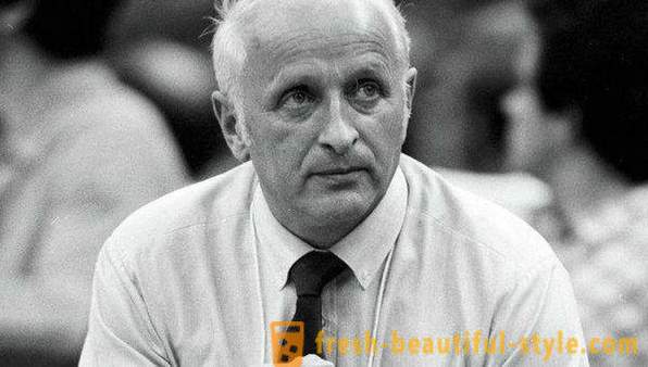 Alexander Gomelsky: coaching karjääri, auhinnad, medalid ja isikliku elu legendid